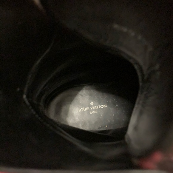 Boots - Picture 4 of 4